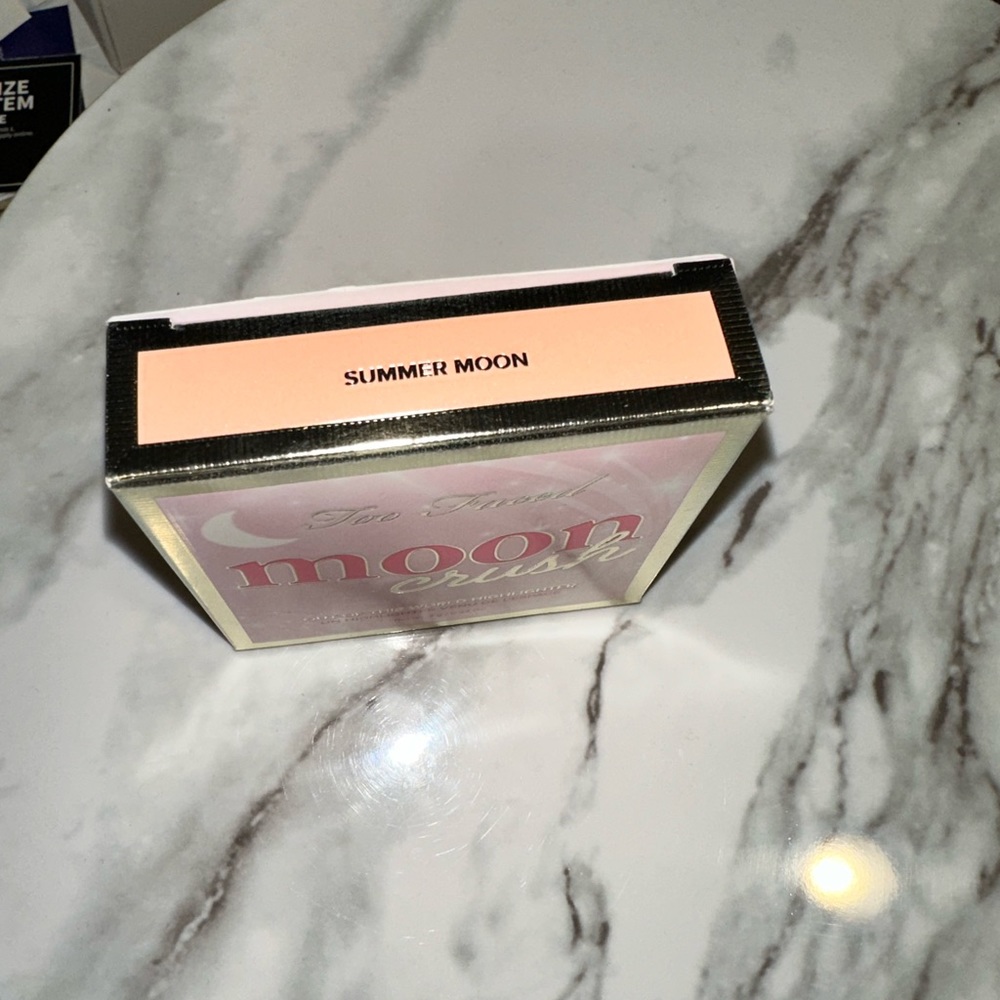 Too Faced - Picture 4 of 4